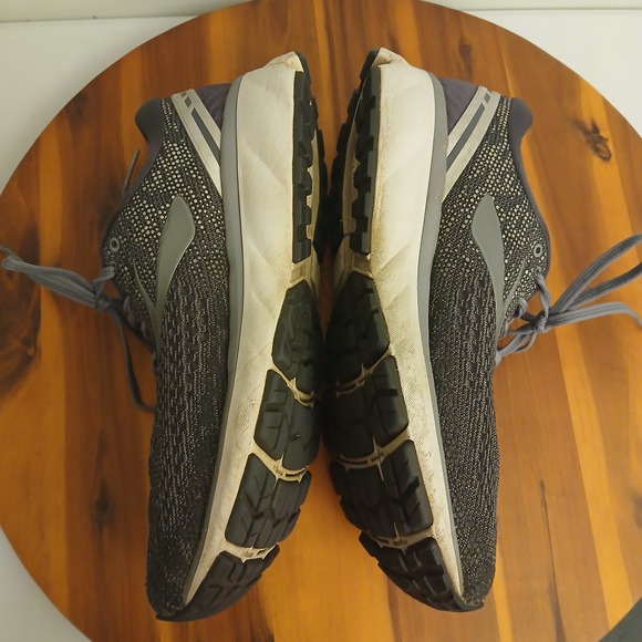 Brooks Ghost 11 Men's Running Shoes Gray Size 9.5 Medium D Sneakers 1102881D003 - Picture 9 of 10